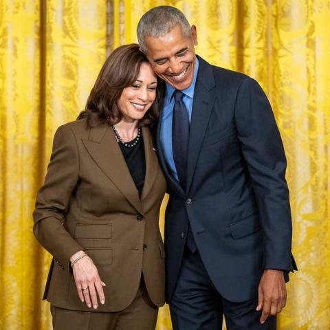 Kamala Harris y Barack Obama 