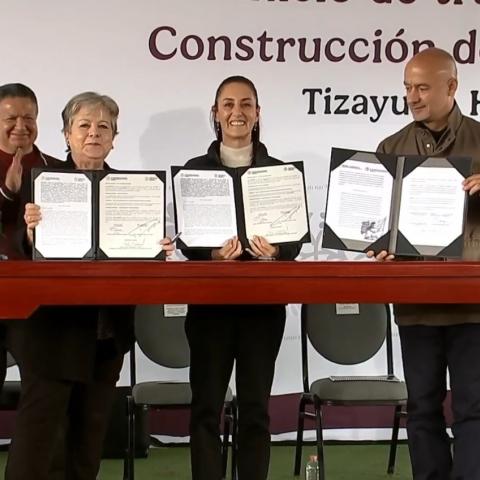 Sheinbaum da banderazo de salida al Tren México-Pachuca