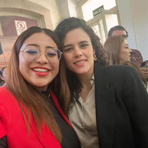 Aurora Vanegas y Luisa María Alcalde