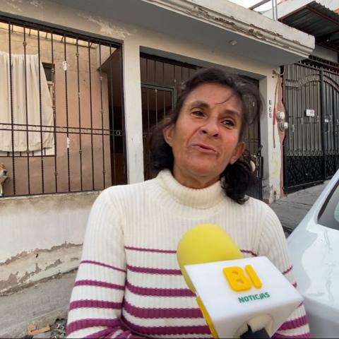 ¡Ayuda! Hoy la señora Marina y sus perritos se han quedado sin casa