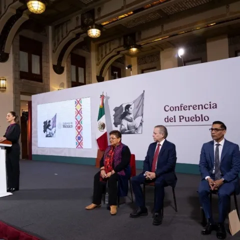 Claudia Sheinbaum Pardo en rueda de prensa