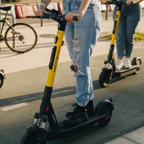 Regulación de "scooters" en Aguascalientes 