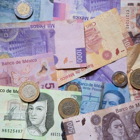 Pesos mexicanos 