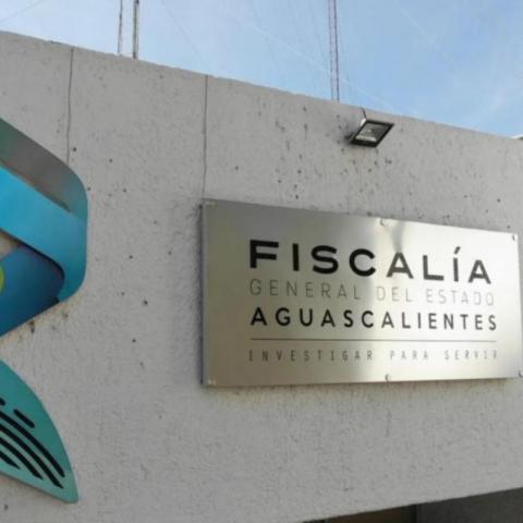 Colegio de Abogados califica de "simulación" elección de fiscal