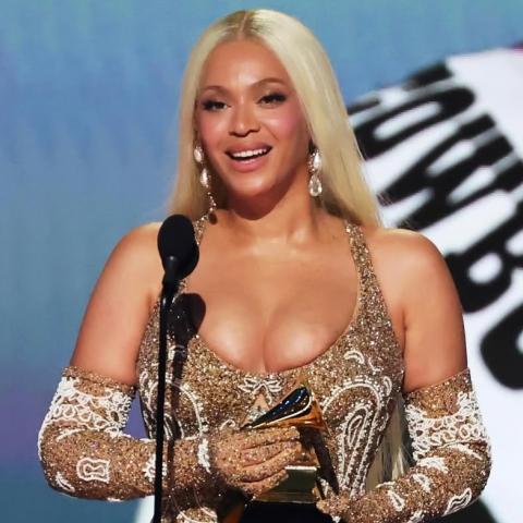 Beyoncé, Shakira y otros ganadores de los premios Grammy 2025