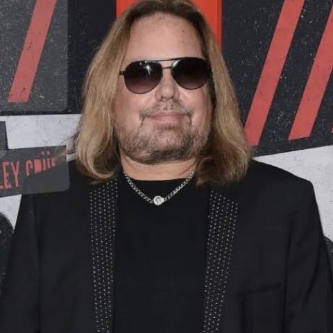 Avión de Vince Neil de Mötley Crüe se estrelló dejando un muerto y tres heridos