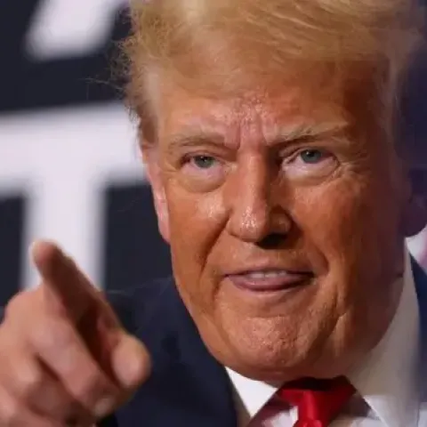 "¡Se ha vuelto absolutamente loco!": Trump tras ataques de drones rusos a Ucrania