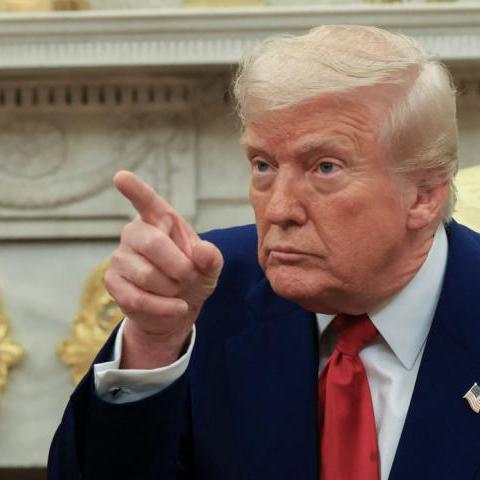 Trump insinúa reducir al 80% los aranceles a China