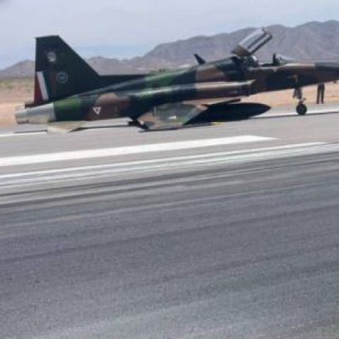 Avión militar