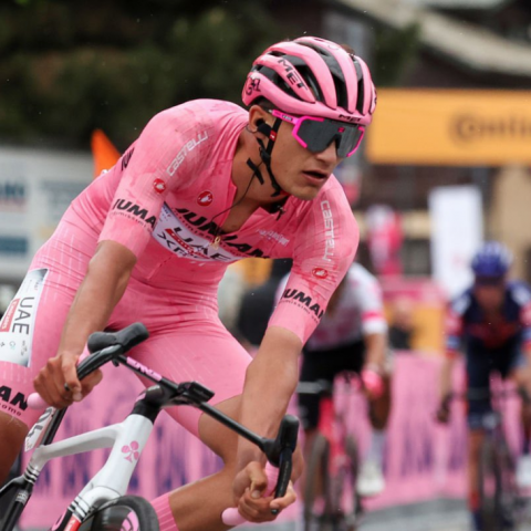 ISAAC DEL TORO GIRO DE ITALIA
