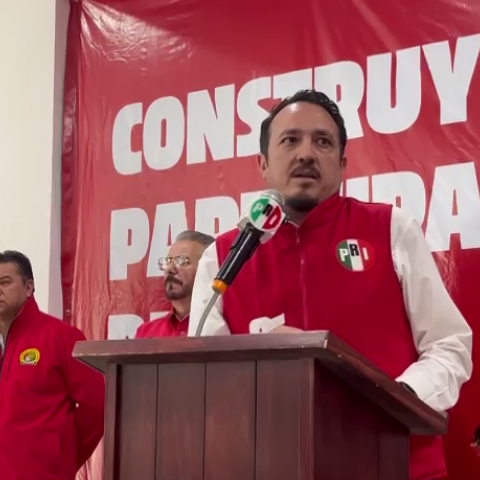 Kendor Macías Martínez, Pdte. del Comité Directivo Estatal del PRI
