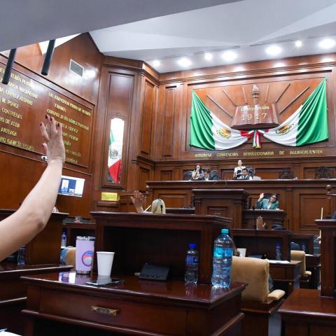 Aprueban diputados figura de obra pública financiada para permitir participación privada