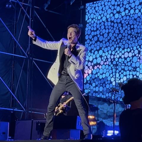 The Killers ofrece espectacular concierto en el Foro de las Estrellas