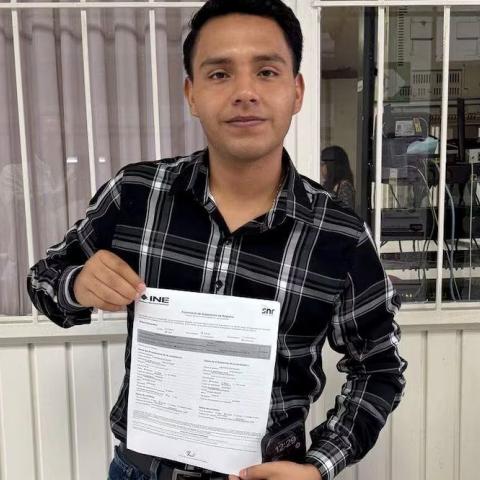 Hijo de candidato asesinado en Veracruz sustituirá a su padre en contienda por alcaldía
