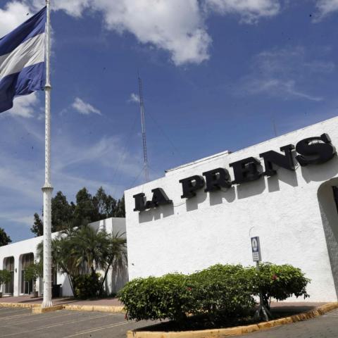 Nicaragua abandona la Unesco en protesta por el premio al diario La Prensa