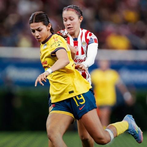 Chivas 2-2 América