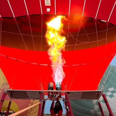 Se incendia globo aerostático en Zacatecas: muere un hombre