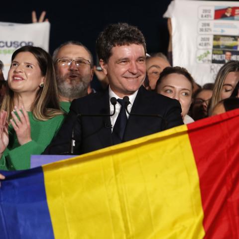 Nicusor Dan gana elecciones presidenciales en Rumanía