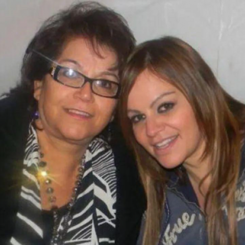 Rosa Saavedra, madre de Jenni Rivera es hospitalizada de emergencia y le colocan marcapasos