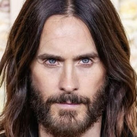 Acusan a Jared Leto de conducta sexual inadecuada