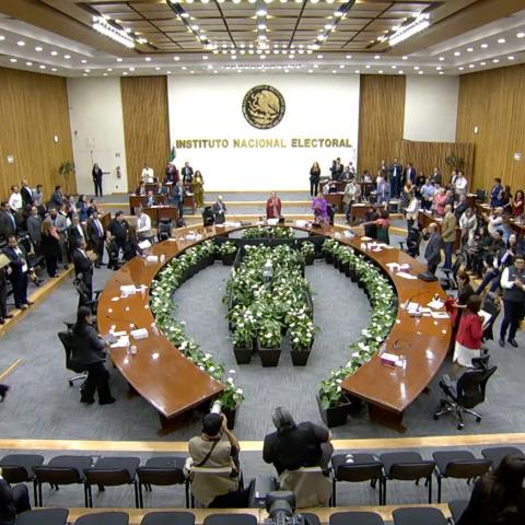 INE valida elección judicial, pese a cuestionamientos por uso de acordeones