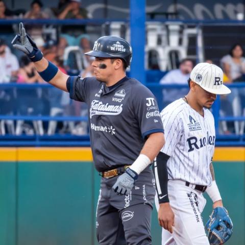 Rieleros 7-12 Sultanes