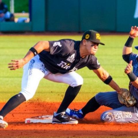 Rieleros 5-4 Acereros