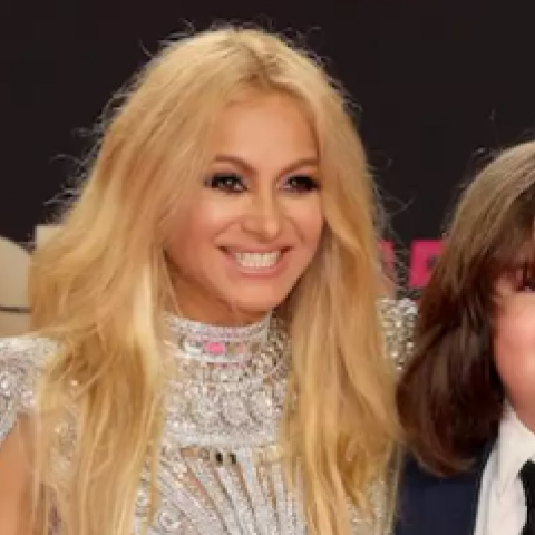 Paulina Rubio acusa a Colate de secuestrar a su hijo; juez ordena que el menor regrese con su madre