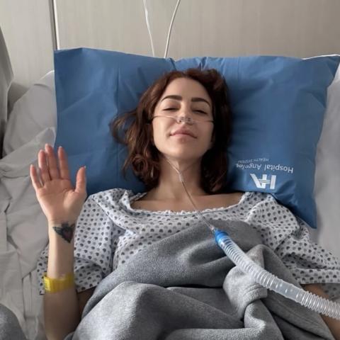 Regina de JNS se sometió a una cirugía de colon