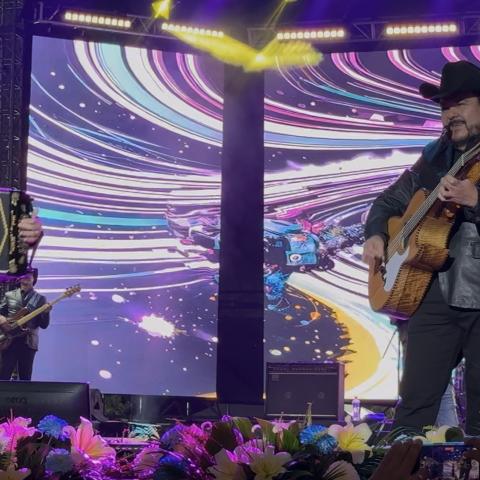 Grupo Pesado amenizó la elección de reina de la Feria de los Chicahuales 2025