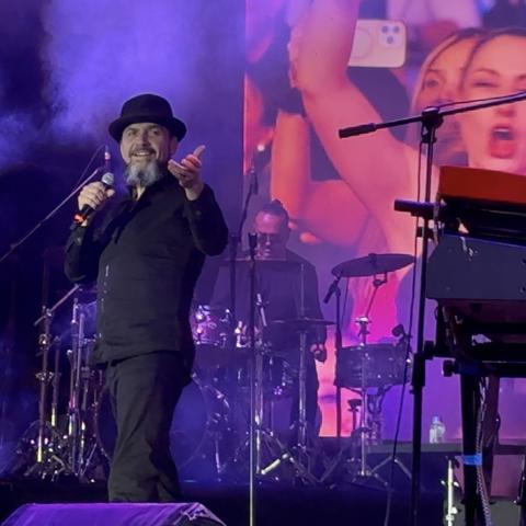 Reyli Barba presentó sus éxitos en la Feria de los Chicahuales de Jesús María