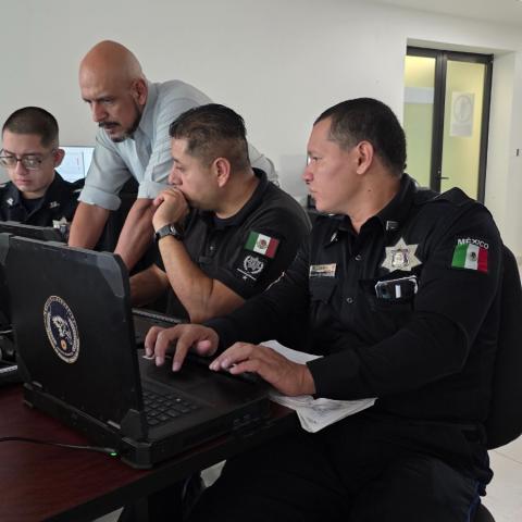 Policía digital