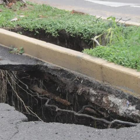 socavones en la ciudad