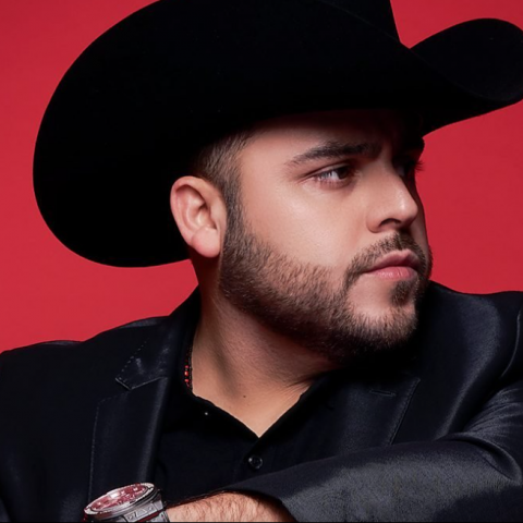 Gerardo Ortiz se declara culpable por vínculos financieros con empresa ligada a grupo criminal