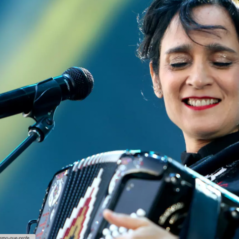 Julieta Venegas y Nathy Peluso encabezarán el Festival Internacional Cervantino 2025