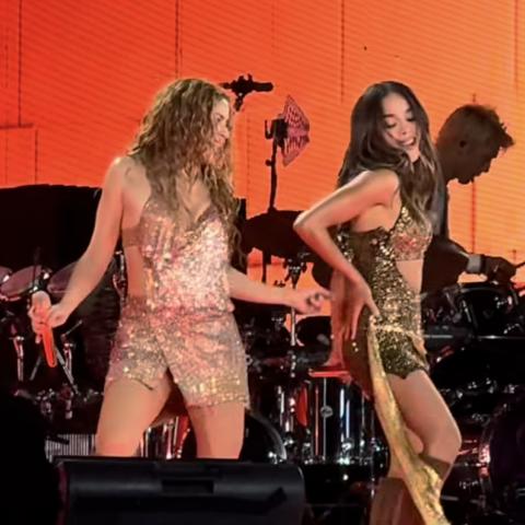 Shakira invita a Danna a cantar con ella en su concierto de CDMX