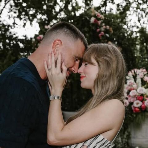 Suegro de Taylor Swift revela detalles del compromiso de Travis Kelce y la cantante 