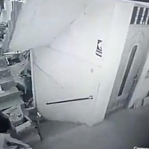 Pareja cayendo 