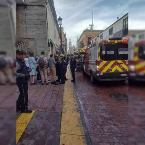 Explosión de transformador 