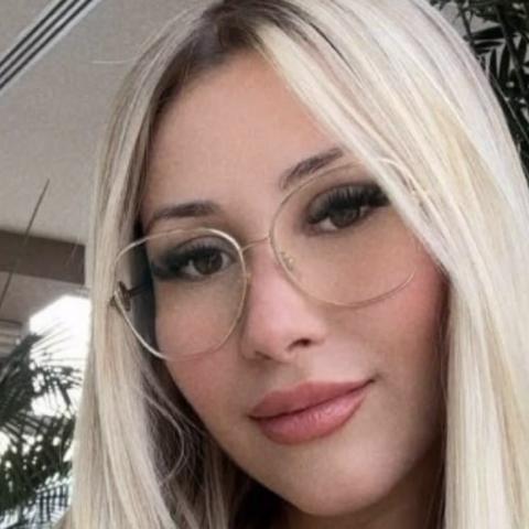 Detienen a la modelo Angie Miller, relacionada con el fallecido cantante B King