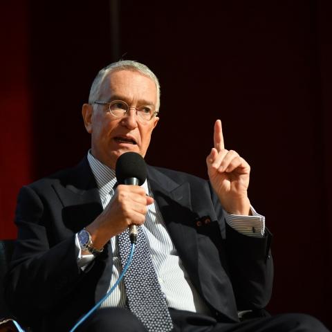Ricardo Salinas pide mesa de diálogo con Sheinbaum tras señalamientos por adeudos fiscales