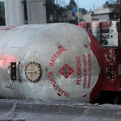Fallece chofer de la pipa que explotó en Puente de la Concordia; asciende a 19 la cifra de fallecimientos