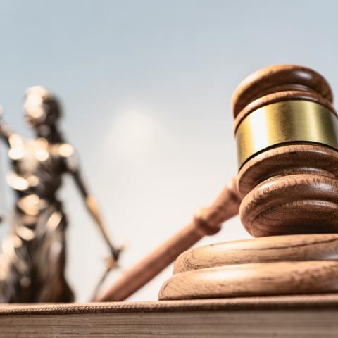 Advierte diputado federal tintes recaudatorios en Ley de Amparo