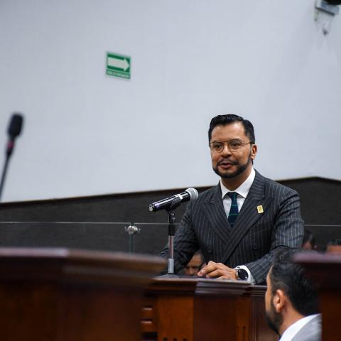 luis leon