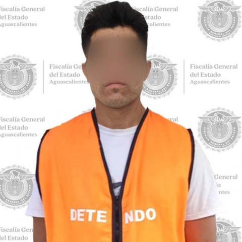 A punta de pistola despojó a la victima de dos celulares, cartera y una mochila con prendas