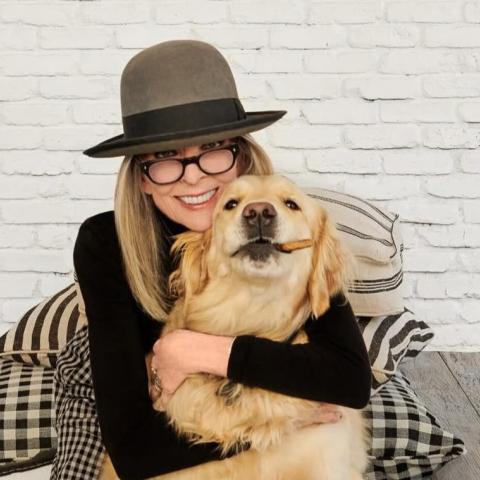 Diane Keaton deja parte de su fortuna a su perrita Reggie