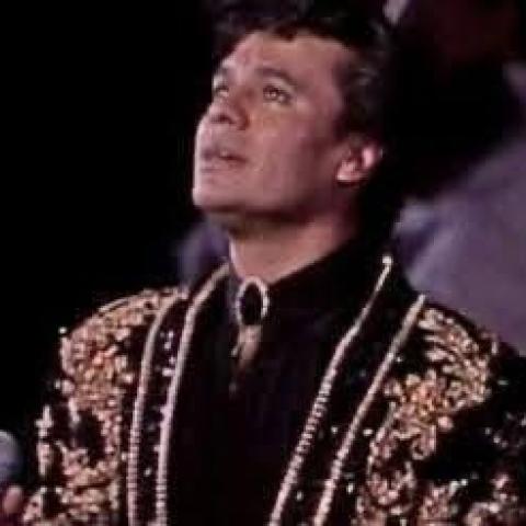 Concierto de Juan Gabriel en Bellas Artes será proyectado en el Zócalo
