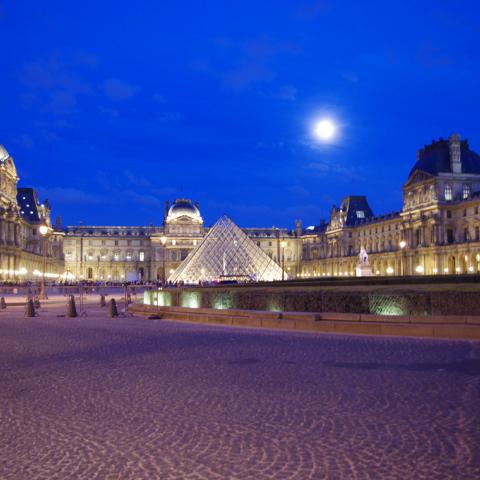 Museo del Louvre