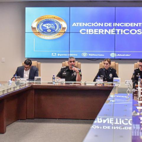 Policía Cibernética