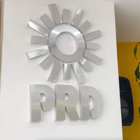 Si está interesada, que se inscriba: PRD sobre abanderar a Lorena Martínez